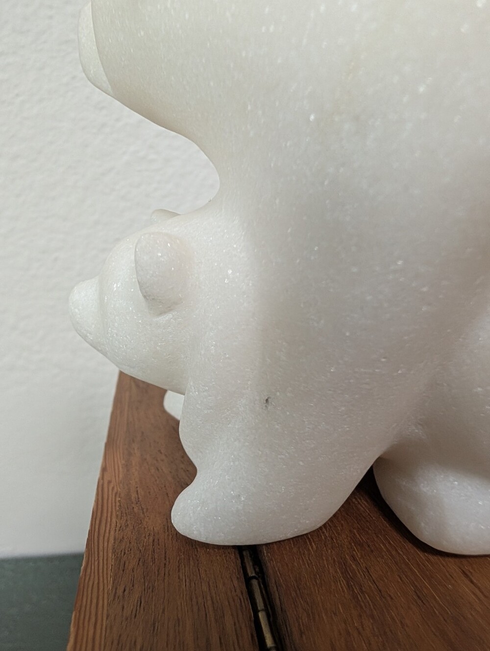 Cassiar Jade Heavy White Marble Polar Bear & Cub 4" Figurine with Box - Picture 5 of 13